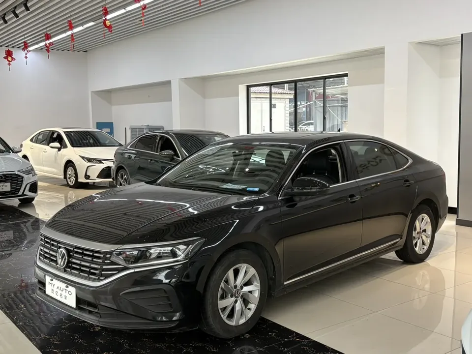 Volkswagen Passat Passat 2022 280TSI Elite Edition 2022 — фото 1, купить с доставкой в Москву