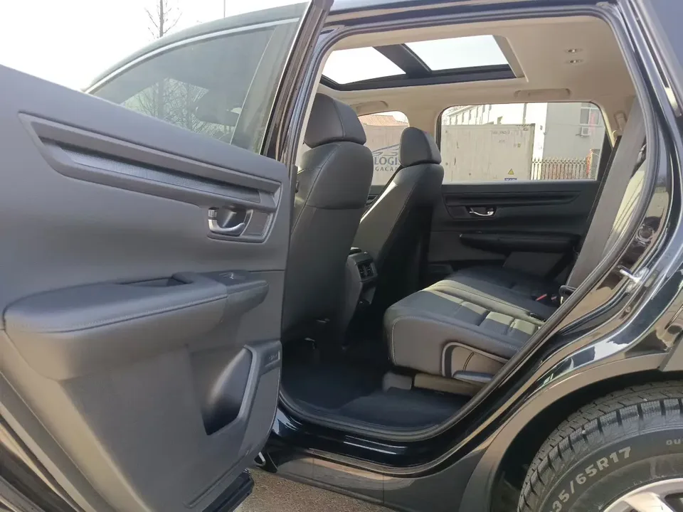 Honda CR-V Honda CR-V 2023 240TURBO CVT 2WD 5-seater version 2023 — миниатюра 3