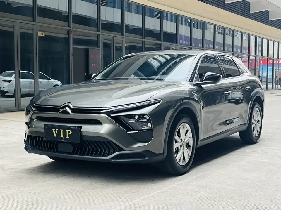 Citroen Versailles C5 X 2024