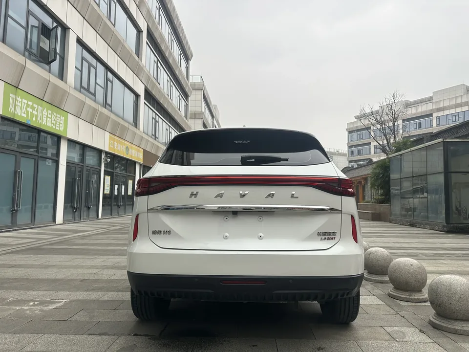 Haval H6 third generation 2.0T automatic two-wheel drive Max version 2022 — миниатюра 2