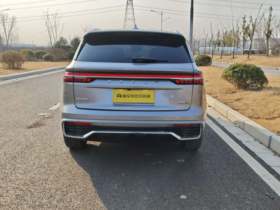 Geely Monjaro 2.0TD High Power Automatic 2WD Dongfang Yao Today Edition 2025 — миниатюра 2