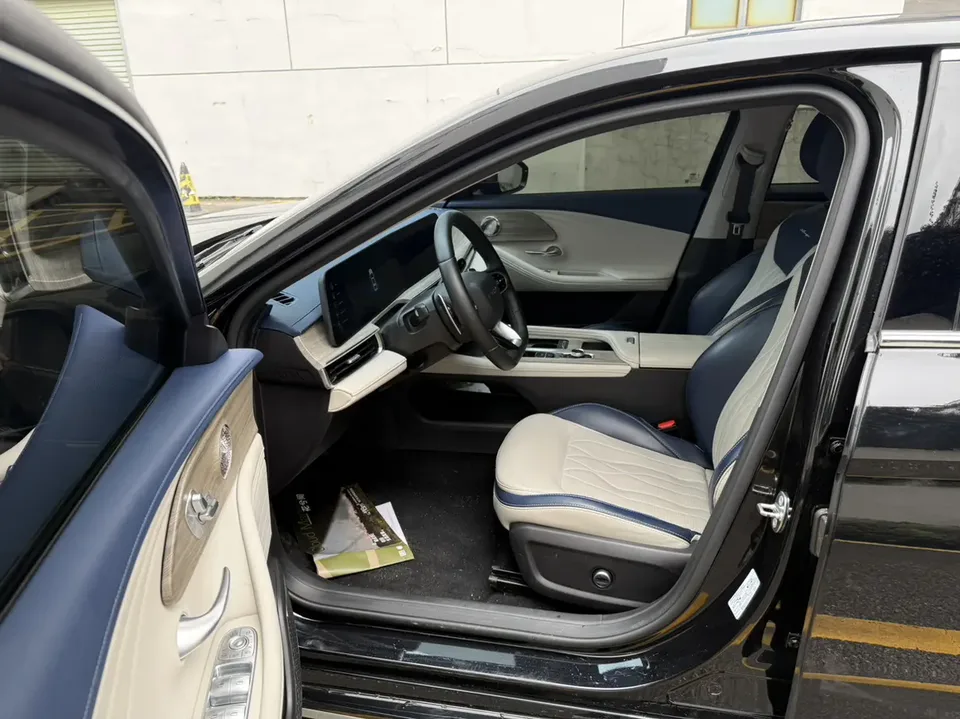Chery Arrizo 8 1.6TGDI DCT Elegant 2022 — миниатюра 4