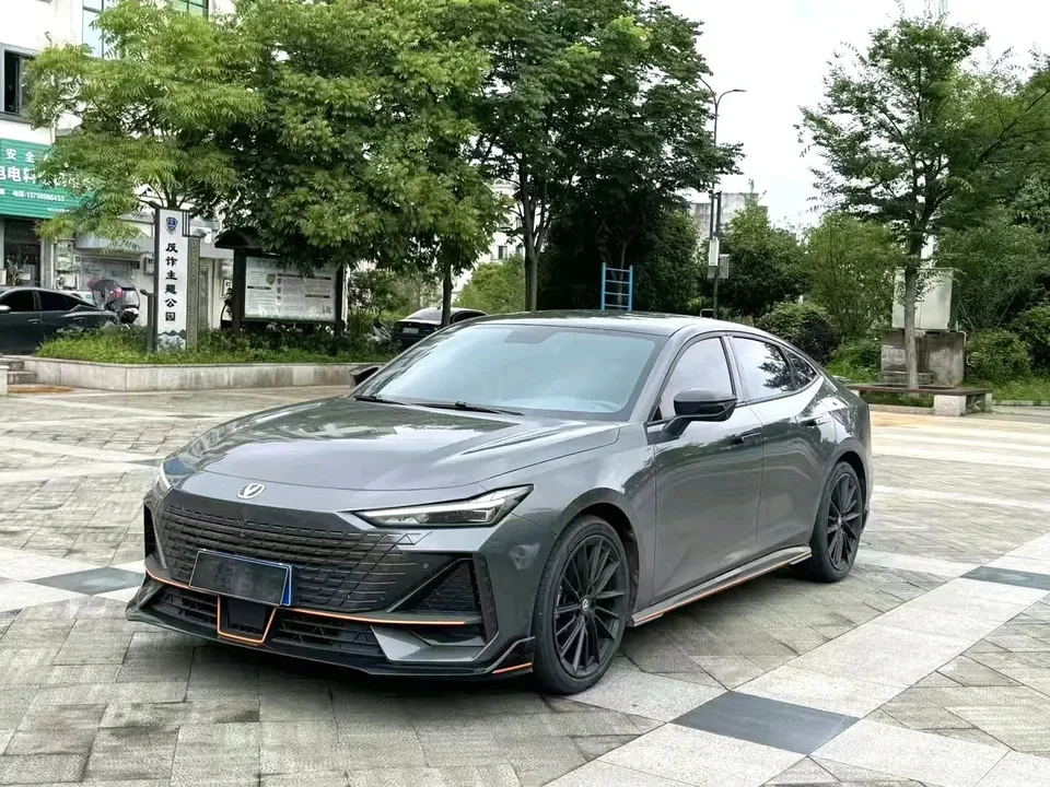 Changan UNI-V 2022