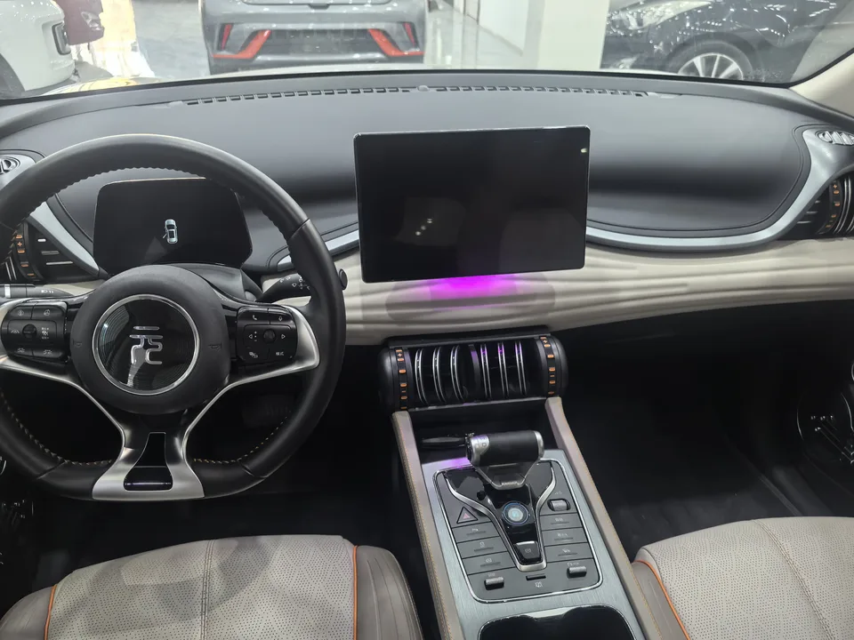 BYD Yuan Plus Honor Edition 430KM Transcendence Type 2024 — миниатюра 3