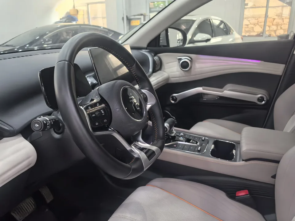 BYD Yuan Plus Honor Edition 430KM Transcendence Type 2024 — миниатюра 4