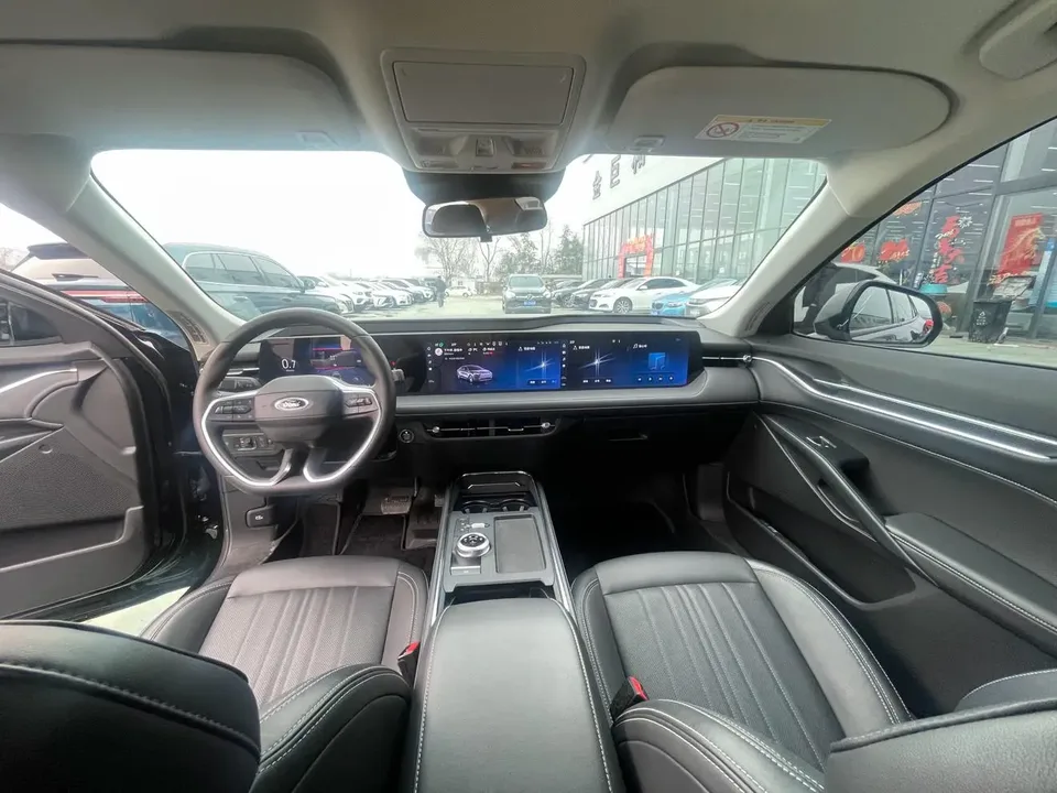 Ford Mondeo Mondeo 2025 Mondeo 2025 EcoBoost 245 Luxury 2025 — thumbnail 3