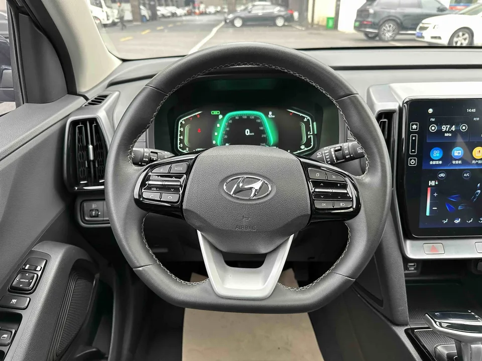 Hyundai ix35 Hyundai ix35 2021 2.0L Automatic 2WD Leading Edition GLS 2023 — миниатюра 4