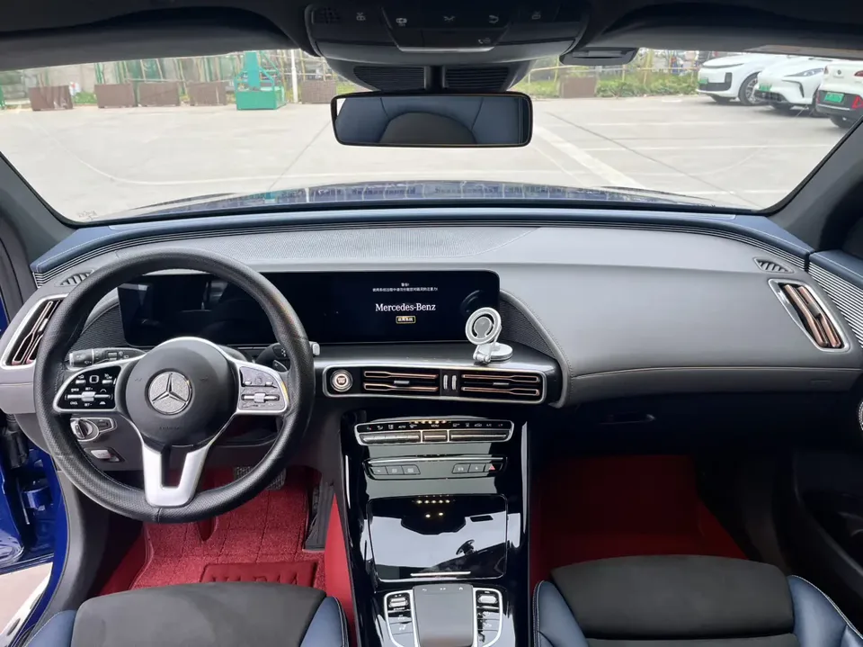 Mercedes-Benz EQC Mercedes-Benz EQC 2021 EQC 400 4MATIC 2022 — thumbnail 5