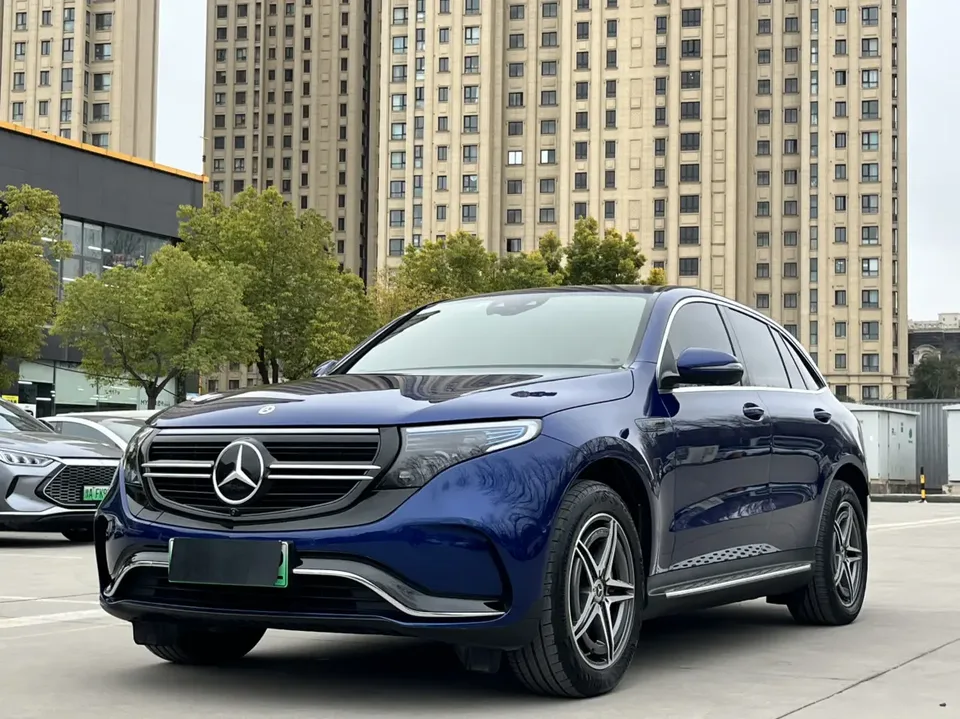 Mercedes-Benz EQC Mercedes-Benz EQC 2021 EQC 400 4MATIC 2022 — photo 1, buy with delivery to Moscow