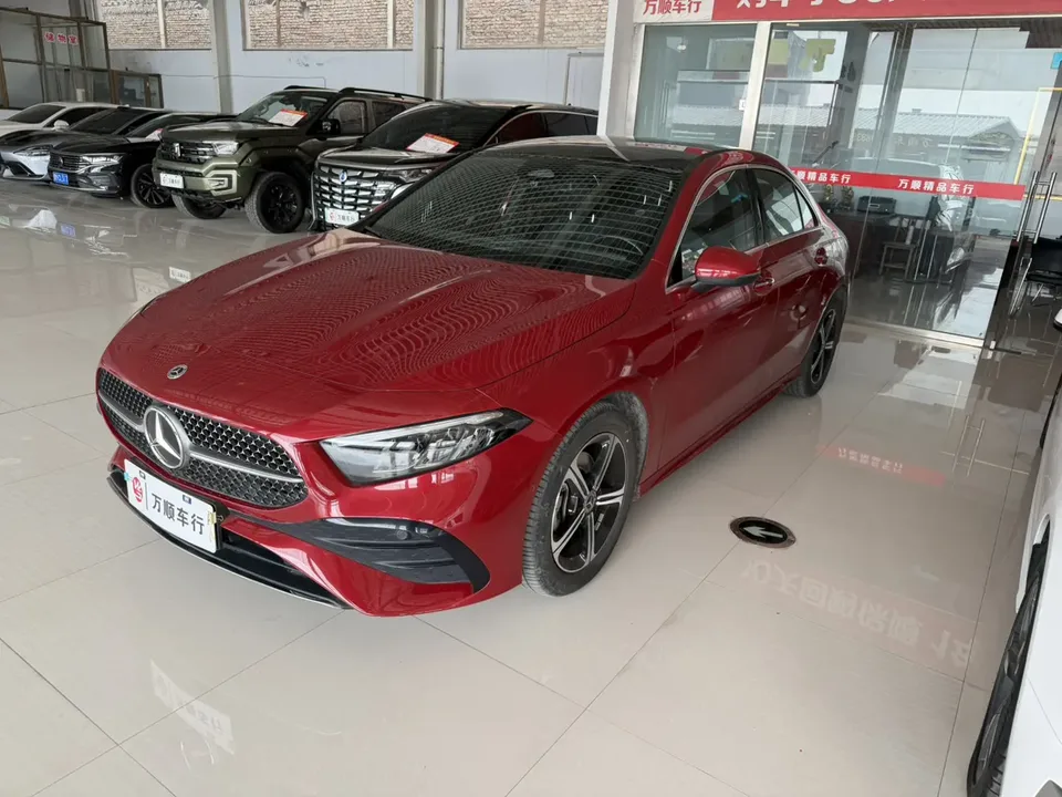 Mercedes-Benz Mercedes Benz A Class 2023