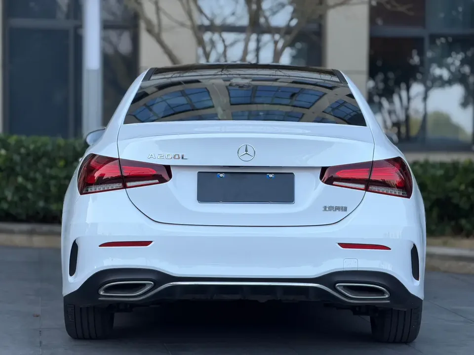 Mercedes-Benz Mercedes Benz A Class Mercedes-Benz A-Class 2022 A 200 L Sports Sedan Fashion Edition 2022 — миниатюра 2