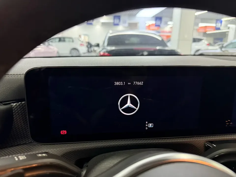 Mercedes-Benz Mercedes Benz A Class Mercedes-Benz A-Class 2022 A 200 L Sports Sedan Fashion Edition 2022 — миниатюра 5