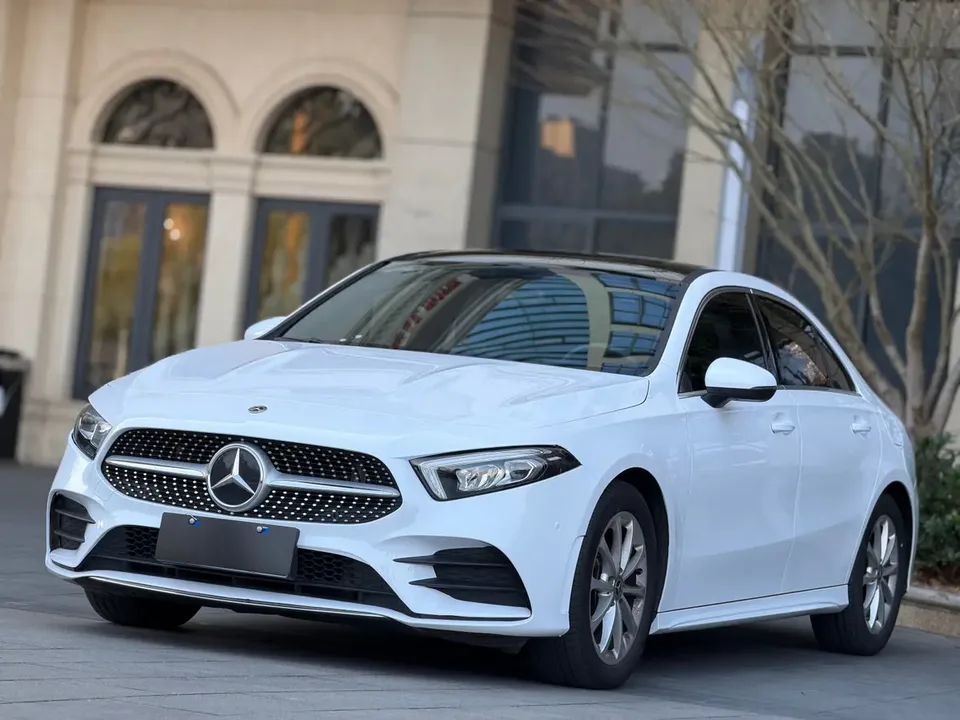 Mercedes-Benz Mercedes Benz A Class 2022