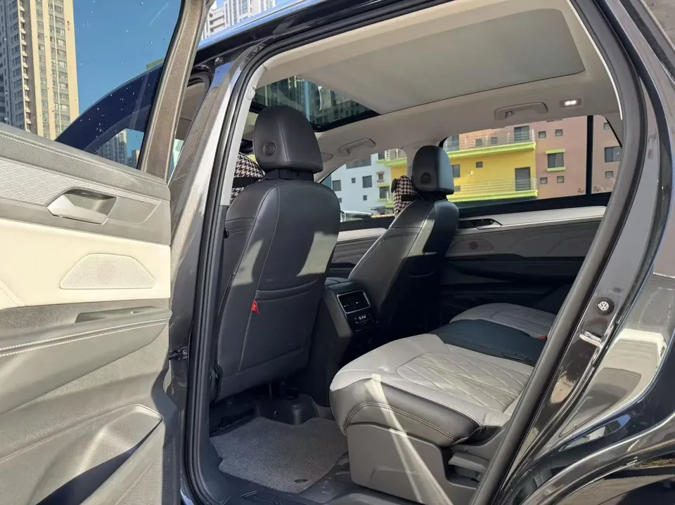 Volkswagen Patrol 2023 Lanxun 380TSI 4WD R-Line Touring Edition 2023 — миниатюра 3