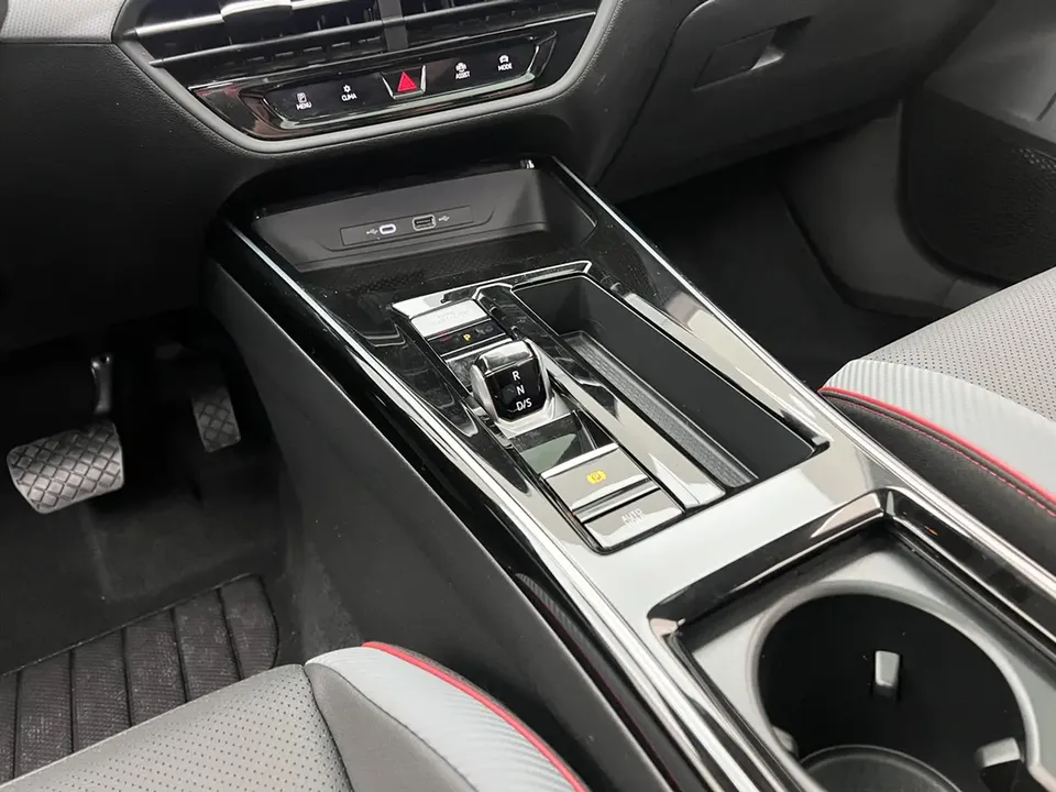 Volkswagen Lamando Lingdu Lingdu L 280TSI DSG Cool Edition 2023 — миниатюра 4
