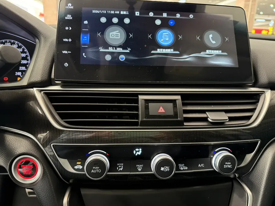 Honda Accord 2022 Accord 260TURBO Fantasy Night Premium Edition 2022 — миниатюра 2