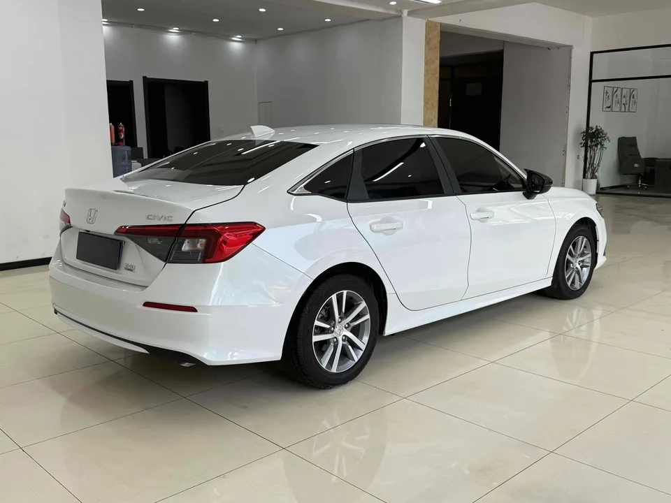 Honda CIVIC Civic 2022 2022 Civic 240TURBO CVT Dynamic Edition 2022 — thumbnail 2