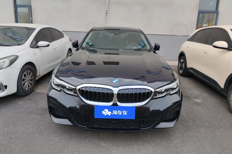 BMW 3 Series 2022
