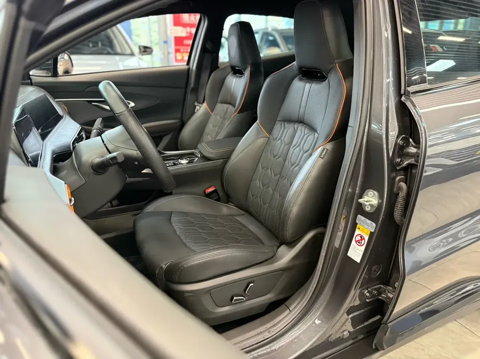 Changan UNI-T Changan UNI-T 2022 2.0T Premium Edition 2023 — миниатюра 5