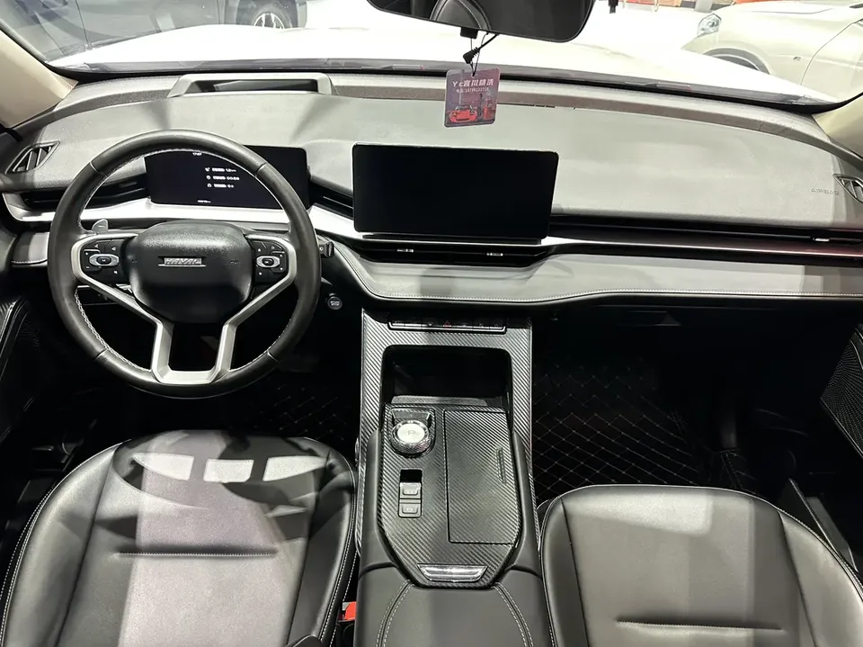Haval H6 third generation 2.0T automatic two-wheel drive Max version 2022 — миниатюра 3