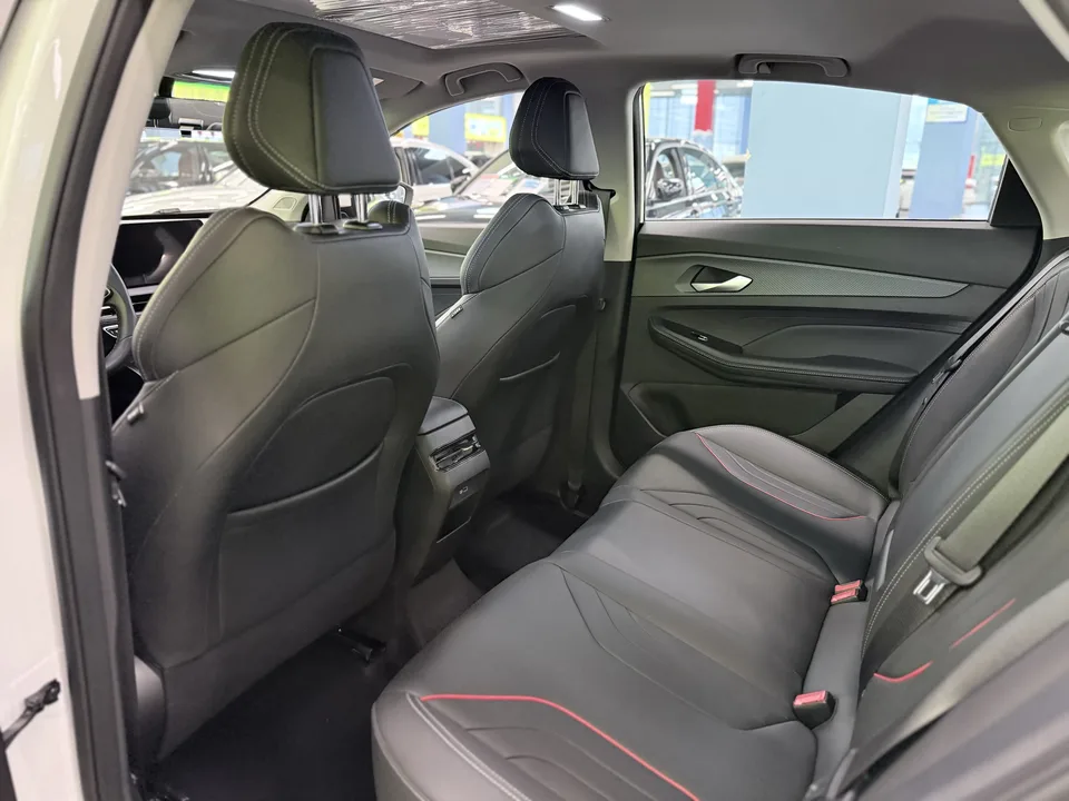 Geely Binrui Binrui 2024 Binrui COOL 1.5T DCT Longteng Edition 2024 — thumbnail 3