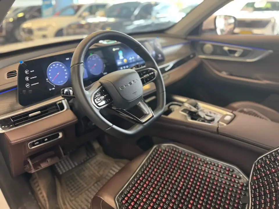 Chery Tiggo 8 PLUS Tiggo 8 PLUS 2024 Champion Edition Kunpeng 390TGDI DCT Heroic Edition 5-seater 2024 — миниатюра 3