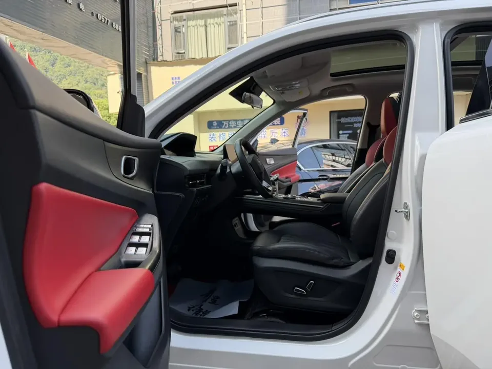 Changan CS55 Plus Changan CS55 PLUS 2022 second generation 1.5T DCT pilot model 2022 — миниатюра 5