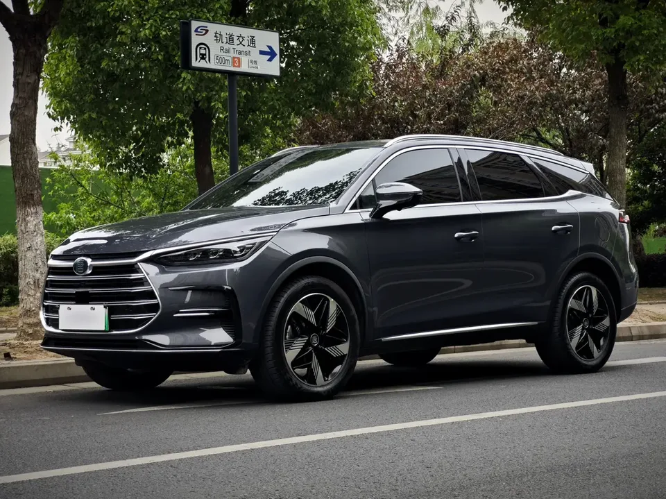 BYD Tang DM 2024