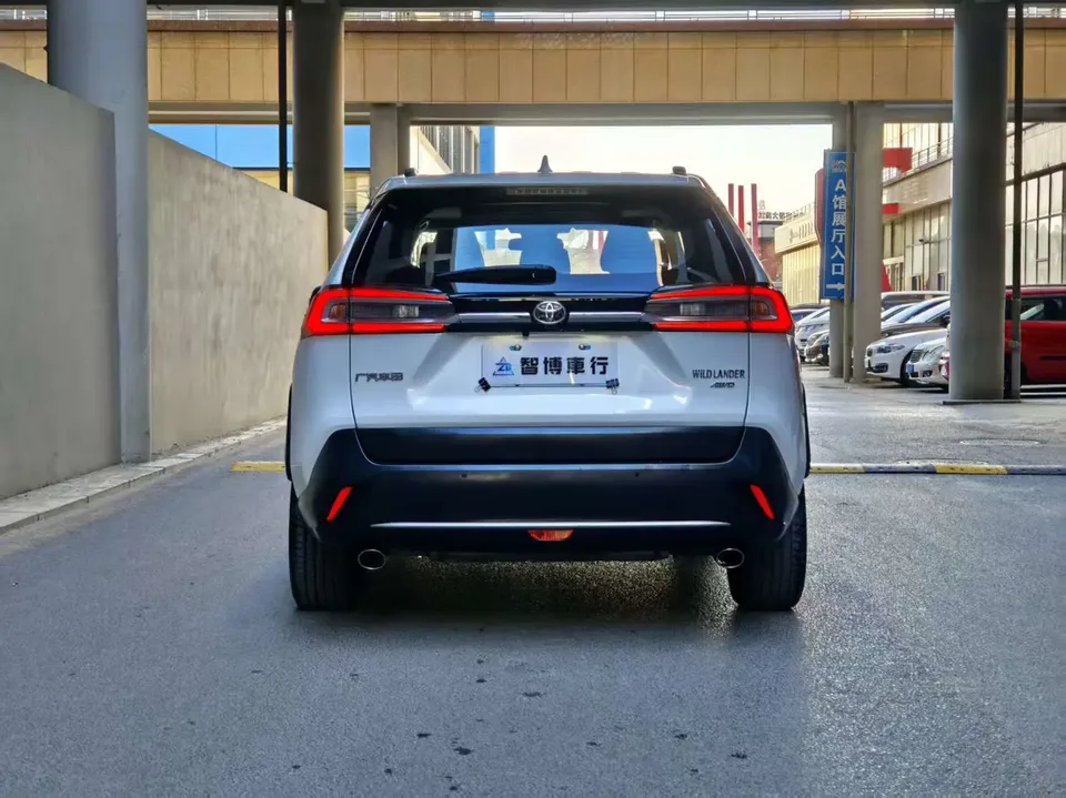 Toyota Willanda 2.0L four-wheel drive luxury PLUS version 2023 — миниатюра 5