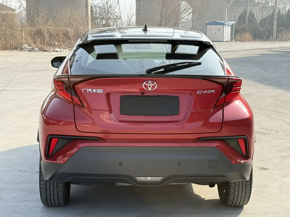 Toyota C-HR Toyota C-HR 2021 2.0L Deluxe Edition 2022 — thumbnail 5