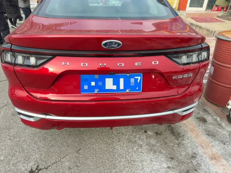 Ford Mondeo Mondeo 2023 Mondeo EcoBoost 245 Extreme Edition 2024 — thumbnail 5
