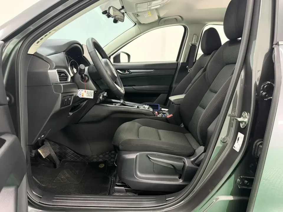 Mazda CX-5 Mazda CX-5 2024 2.0L automatic two-wheel drive comfort model 2024 — миниатюра 4