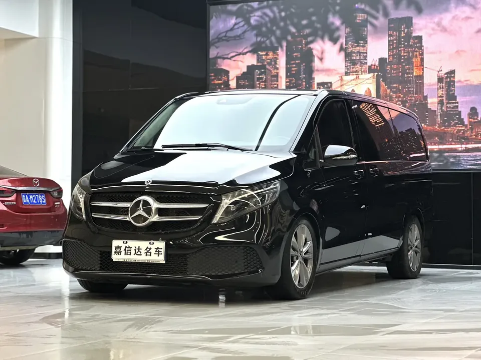 Mercedes-Benz V-Класс Mercedes Benz V Class 2022 V 260 Pilot Edition 2024 — photo 1, buy with delivery to Moscow