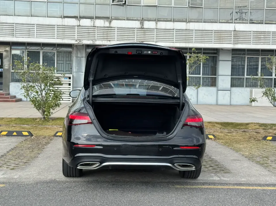 Mercedes-Benz E-Class E-Class 2023 Mercedes-Benz E-Class 2023 E 300 L Fashionable Sports Sedan 2022 — thumbnail 2