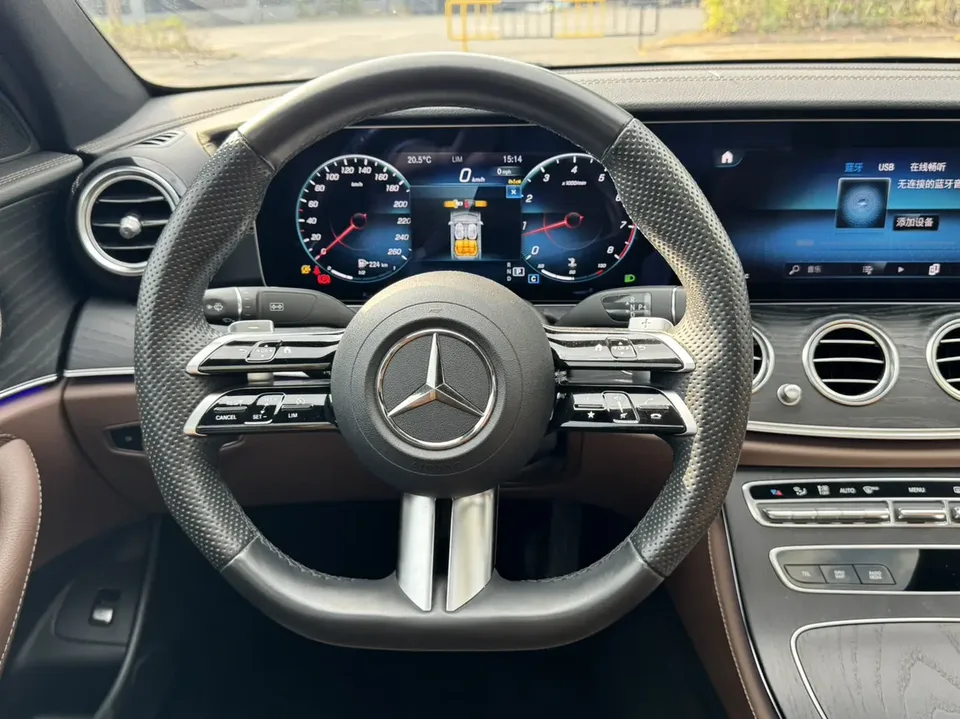 Mercedes-Benz E-Class E-Class 2023 Mercedes-Benz E-Class 2023 E 300 L Fashionable Sports Sedan 2022 — thumbnail 4
