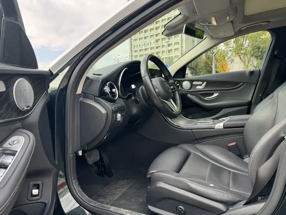 Mercedes-Benz Mercedes Benz C Class Mercedes-Benz C-Class 2020 C 260 L Sports Edition 2022 — миниатюра 5
