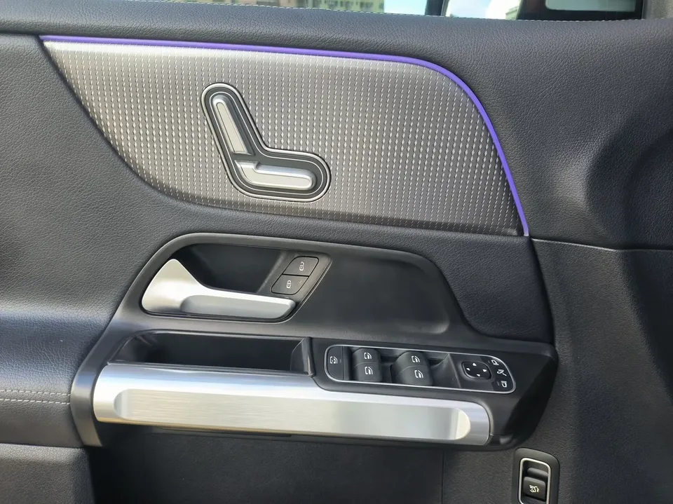Mercedes-Benz GLB-Class Mercedes-Benz GLB 2022 facelift GLB 200 Fashion Edition 2022 — миниатюра 5