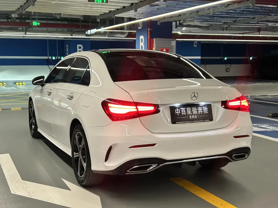 Mercedes-Benz Mercedes Benz A Class Mercedes-Benz A-Class 2023 A 200 L Sports Sedan Fashion Edition 2023 — миниатюра 2
