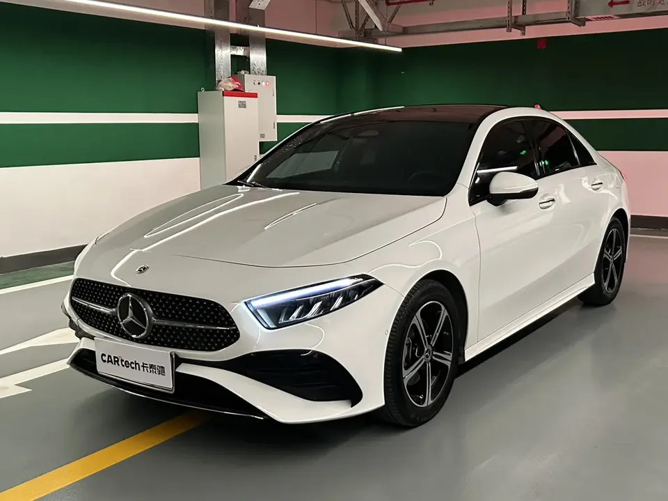 Mercedes-Benz Mercedes Benz A Class 2024