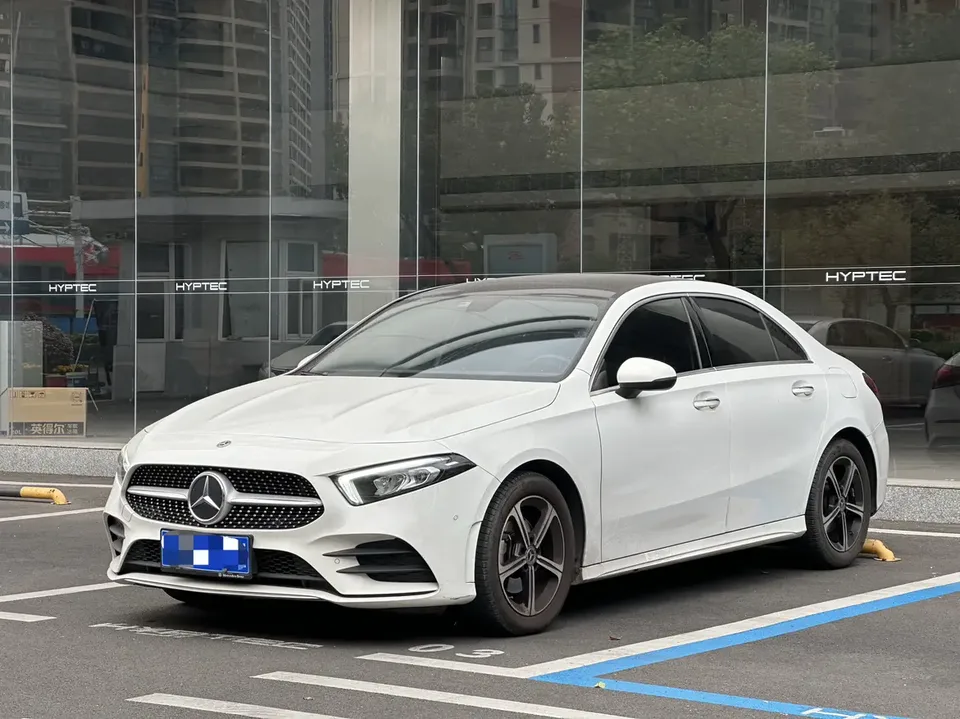 Mercedes-Benz Mercedes Benz A Class 2022