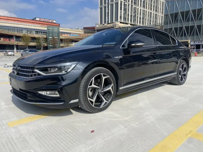 Volkswagen Magotan 2023