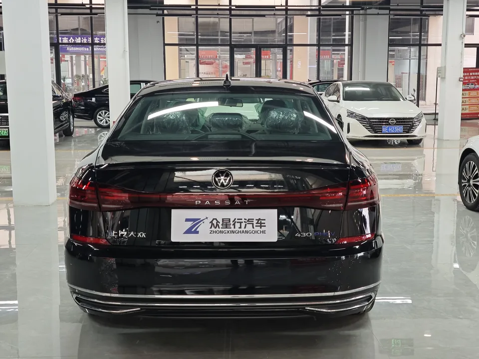 Volkswagen Passat PHEV Passat PHEV 2025 430PHEV Hybrid Business Edition 2025 — миниатюра 2
