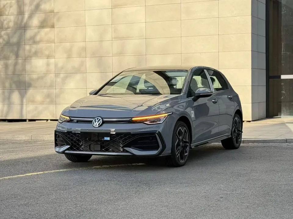 Volkswagen Golf 2026