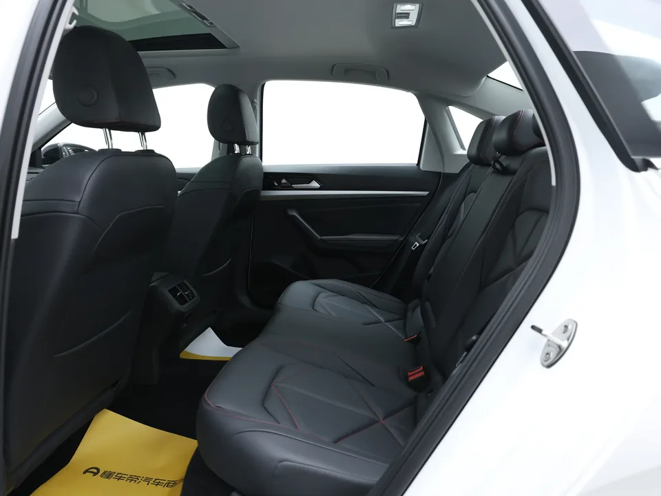 Volkswagen Lavida Lavida 2024 300TSI DSG Starry Sky Leading Edition 2024 — миниатюра 5
