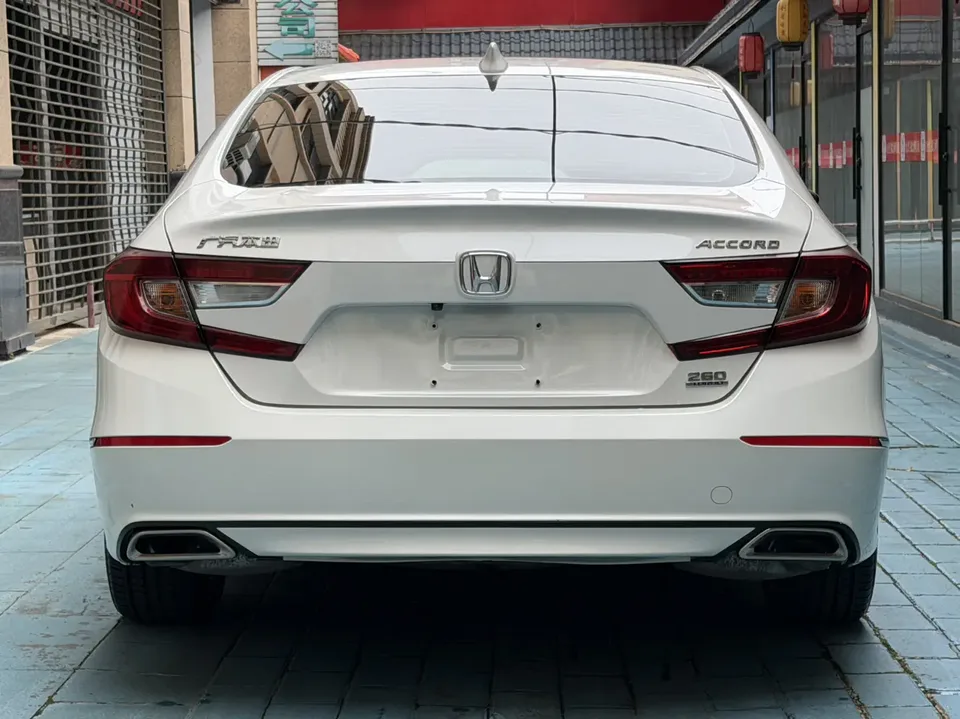 Honda Accord Accord 2022 260TURBO Deluxe Edition 2022 — миниатюра 5