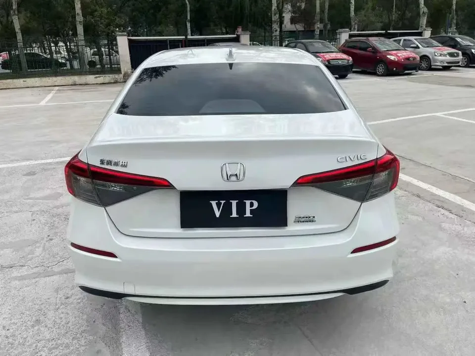 Honda CIVIC Civic Civic 240TURBO CVT Dynamic C-position Customer Special Edition 2023 — thumbnail 2