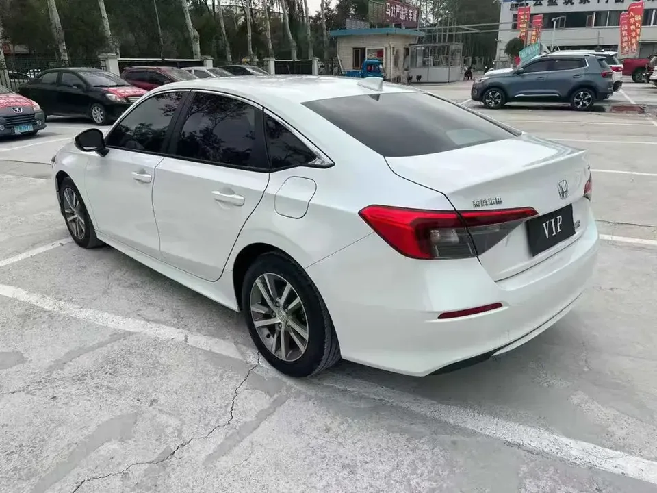 Honda CIVIC Civic Civic 240TURBO CVT Dynamic C-position Customer Special Edition 2023 — thumbnail 4