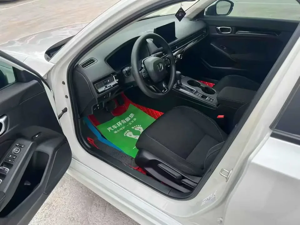 Honda CIVIC Civic Civic 240TURBO CVT Dynamic C-position Customer Special Edition 2023 — thumbnail 5