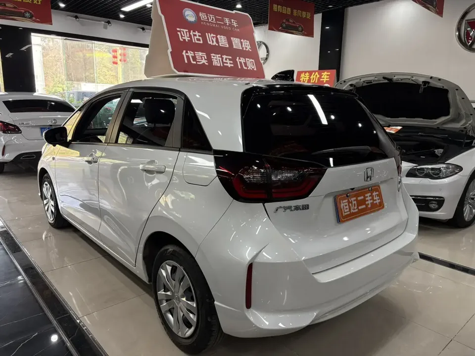 Honda FIT Fit 1.5L CVT Trendy Edition 2024 — thumbnail 4