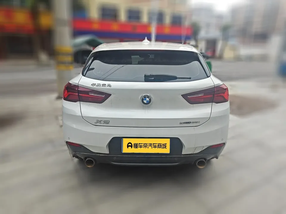BMW X2 sDrive25i M Sport Package 2022 — миниатюра 2